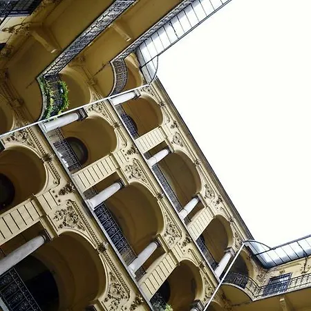 California Hostel Βουδαπέστη